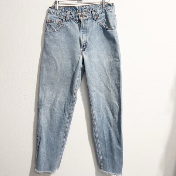 Levi Jeans Denim Mens Sz 30 560 Button Fly Light Wash Vintage Raw Hem - Picture 1 of 10